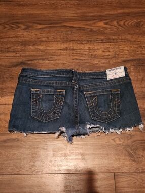 Women True Religion Vintage Indigo Denim Frayed Hem Shorts